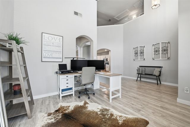 10884 Hawks Landing Road, Haslet, TX 76052