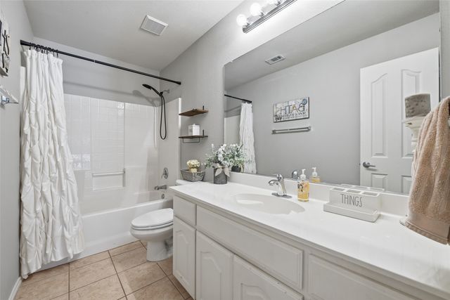 10884 Hawks Landing Road, Haslet, TX 76052