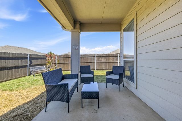 10884 Hawks Landing Road, Haslet, TX 76052