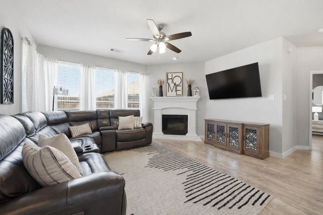 10884 Hawks Landing Road, Haslet, TX 76052