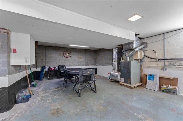 119 Waltham ST, Hampton, VA 23666