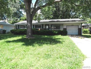 9736 Lanier Drive, St Louis, MO 63136
