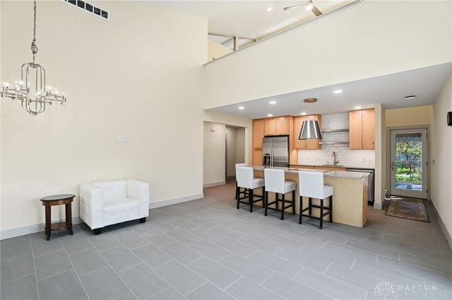 641 Thistle Creek Lane, Yellow Springs Vlg, OH 45387