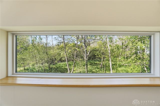 641 Thistle Creek Lane, Yellow Springs Vlg, OH 45387