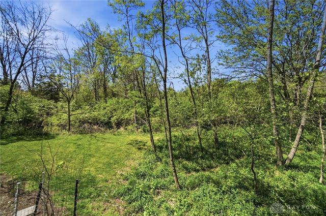 641 Thistle Creek Lane, Yellow Springs Vlg, OH 45387