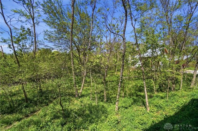 641 Thistle Creek Lane, Yellow Springs Vlg, OH 45387