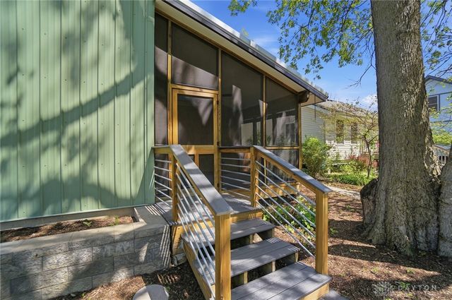 641 Thistle Creek Lane, Yellow Springs Vlg, OH 45387