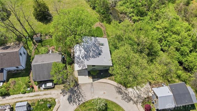 641 Thistle Creek Lane, Yellow Springs Vlg, OH 45387