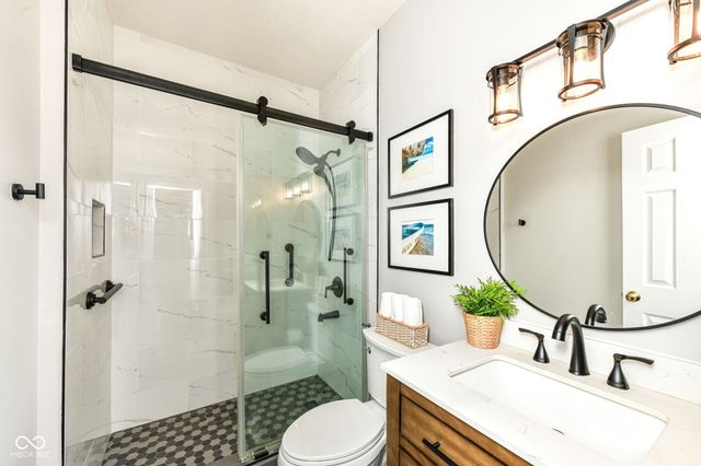 5251 Cheyenne Moon, Carmel, IN 46033