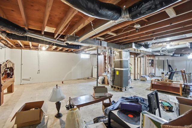 6118 Aragon Drive, Fort Wayne, IN 46818