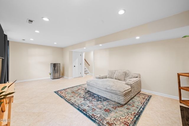 5505 Knollwood Road, Raleigh, NC 27609