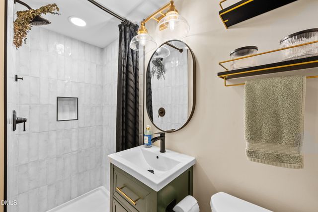 5505 Knollwood Road, Raleigh, NC 27609