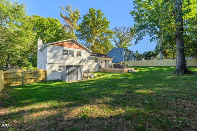 5505 Knollwood Road, Raleigh, NC 27609