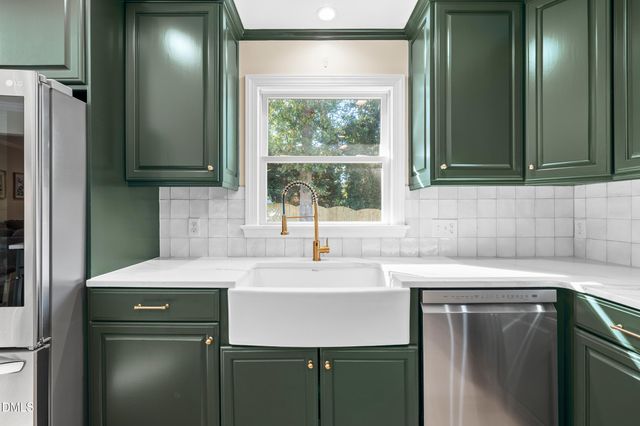 5505 Knollwood Road, Raleigh, NC 27609