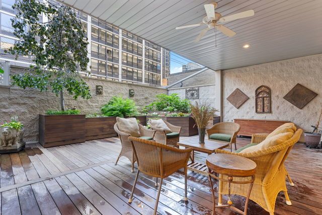 45 E Cedar Street 200, Chicago, IL 60611