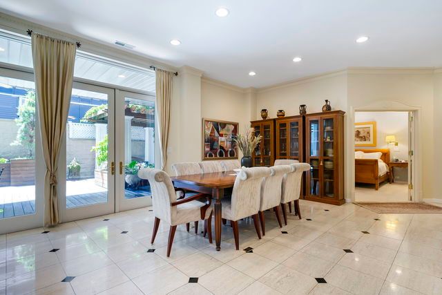 45 E Cedar Street 200, Chicago, IL 60611