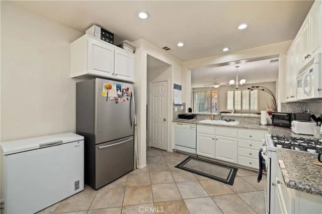 4536 Jade Court, Lancaster, CA 93536