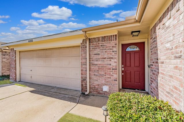 6501 Riverwater Trail, Fort Worth, TX 76179