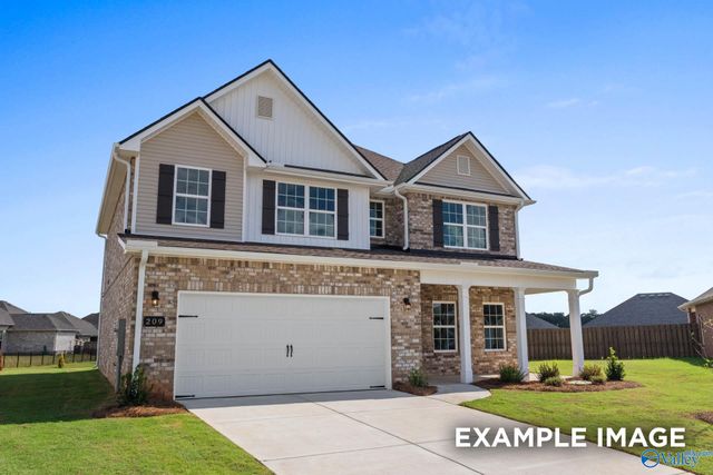 163 Heritage Lakes Boulevard, New Market, AL 35761