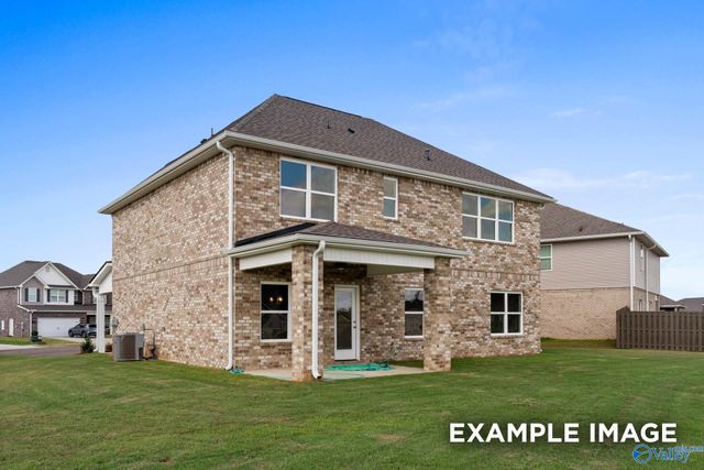 163 Heritage Lakes Boulevard, New Market, AL 35761