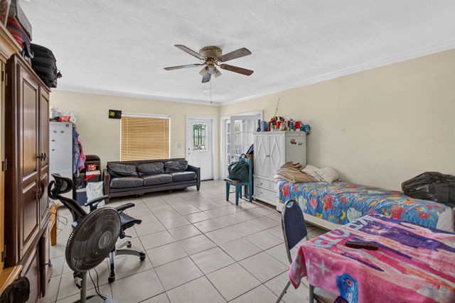 1220 Cherokee Street, Jupiter, FL 33458