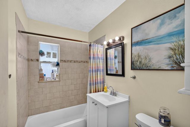1220 Cherokee Street, Jupiter, FL 33458