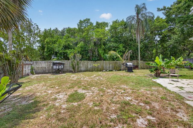 1220 Cherokee Street, Jupiter, FL 33458