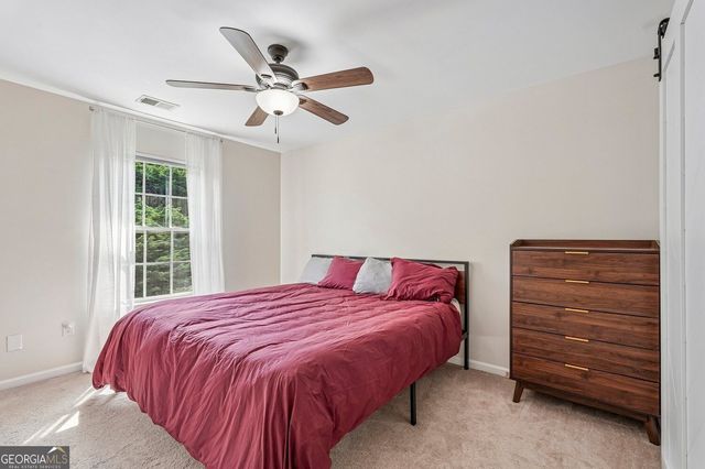 546 Fox Creek Crossing, Woodstock, GA 30188