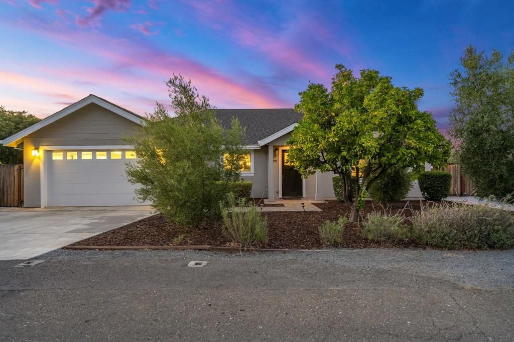 1149 S San Tomas Aquino Road A, Campbell, CA 95008