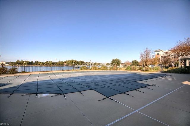 4031 Harbor Walk AVE, Norfolk, VA 23518