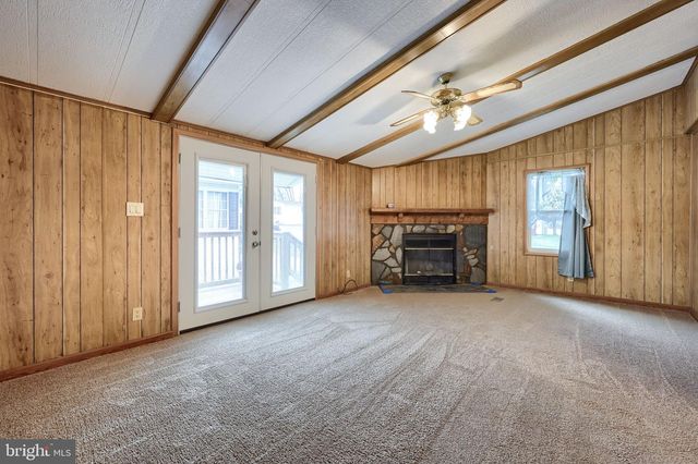 205 GREYFIELD DR, Lancaster, PA 17603