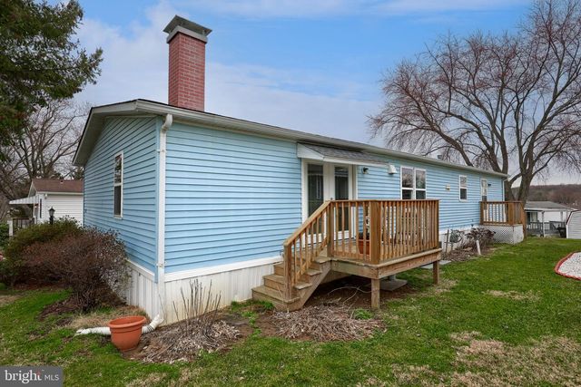 205 GREYFIELD DR, Lancaster, PA 17603