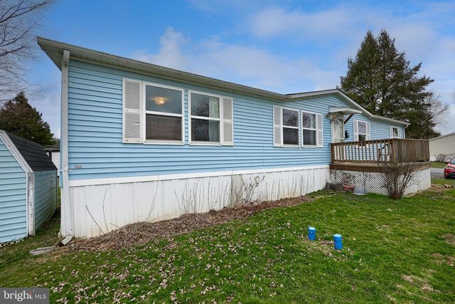 205 GREYFIELD DR, Lancaster, PA 17603