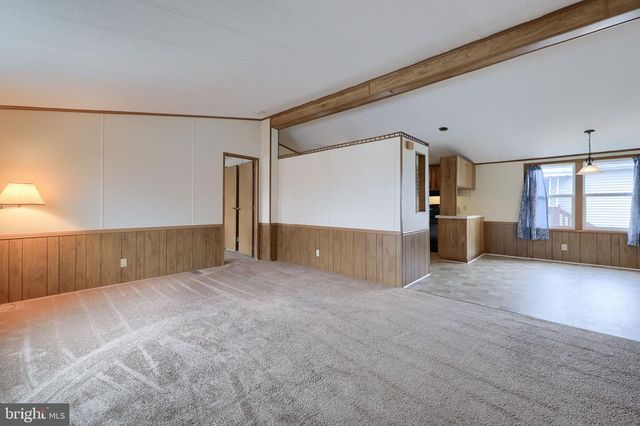 205 GREYFIELD DR, Lancaster, PA 17603