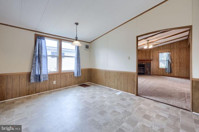 205 GREYFIELD DR, Lancaster, PA 17603