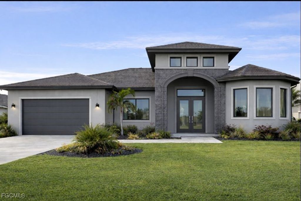 1316 Roosevelt AVE, Lehigh Acres, FL 33972