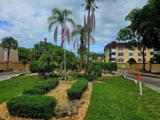 4172 INVERRARY Drive 410, Lauderhill, FL 33319