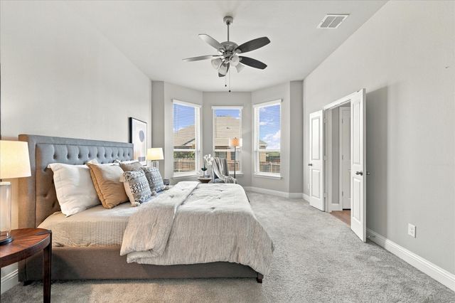 915 Timber Ridge Drive, Justin, TX 76247