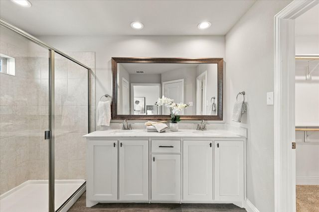 915 Timber Ridge Drive, Justin, TX 76247