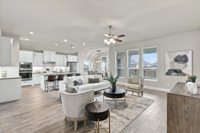 915 Timber Ridge Drive, Justin, TX 76247