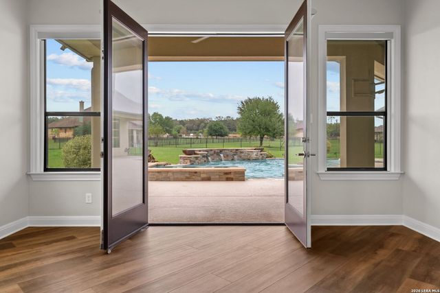140 ENTRE RIOS BLVD, New Braunfels, TX 78132
