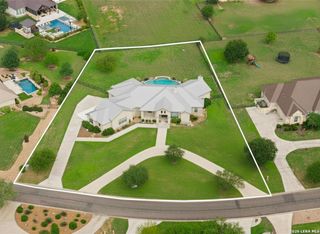 140 ENTRE RIOS BLVD, New Braunfels, TX 78132