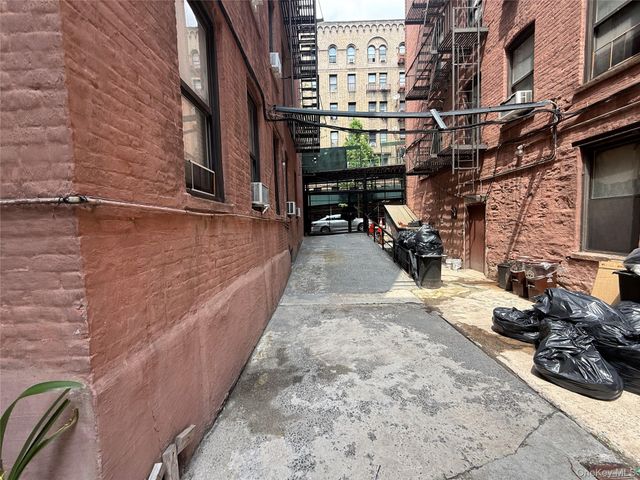 828 Gerard 5C, Bronx, NY 10451