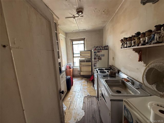 828 Gerard 5C, Bronx, NY 10451