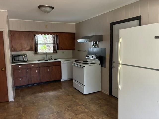 1801 Altoona Avenue, Eau Claire, WI 54701