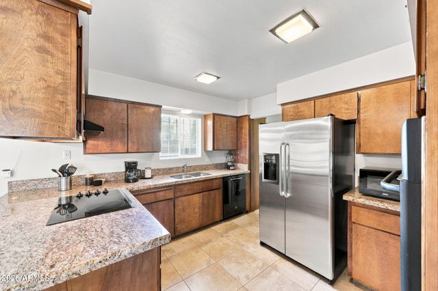 4231 W PURDUE Avenue, Phoenix, AZ 85051
