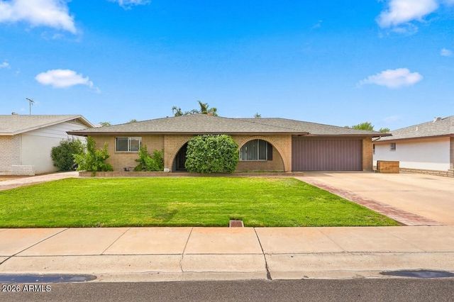 4231 W PURDUE Avenue, Phoenix, AZ 85051