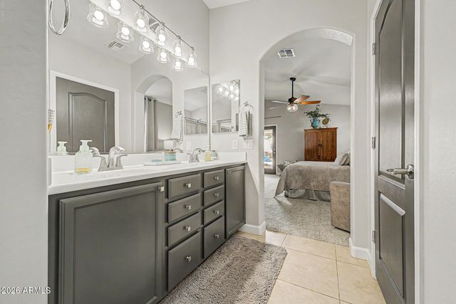 9535 W HARMONY Lane, Peoria, AZ 85382