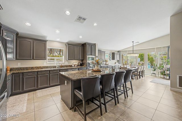 9535 W HARMONY Lane, Peoria, AZ 85382