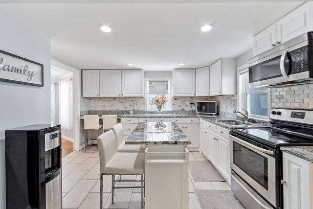 449 Western Ave, Lynn, MA 01904